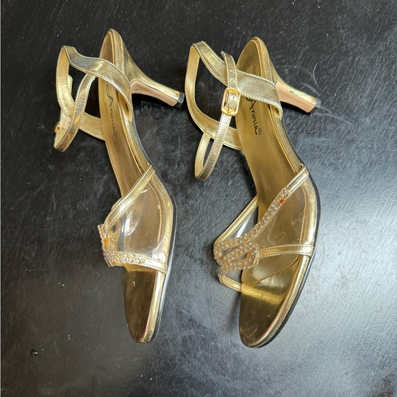 vintage kitten heels - Picture 4 of 8